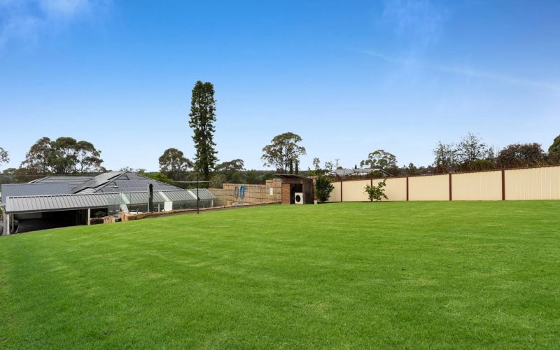 24 Railside Avenue BARGO NSW 2574 Bargo