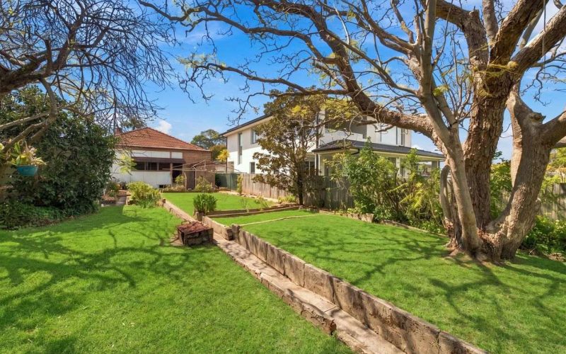 13 Vivian Street, Bexley NSW