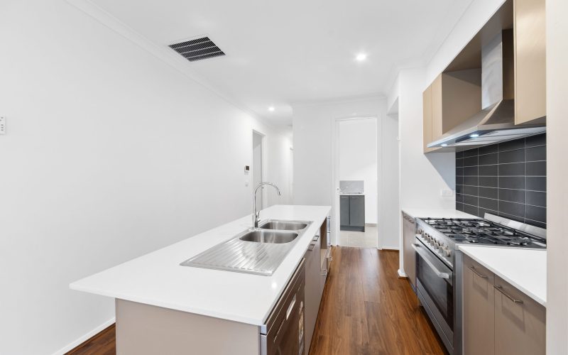 6 Warren Street, Thornhill Park