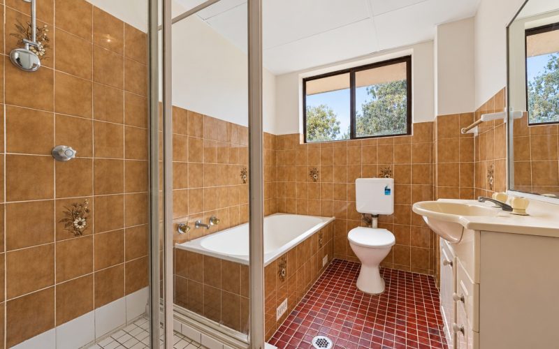 ABSOLUTELY SUPREME LOCATION - OPEN TO VIEW SAT 10/10/2026 @ 9-9.30AM