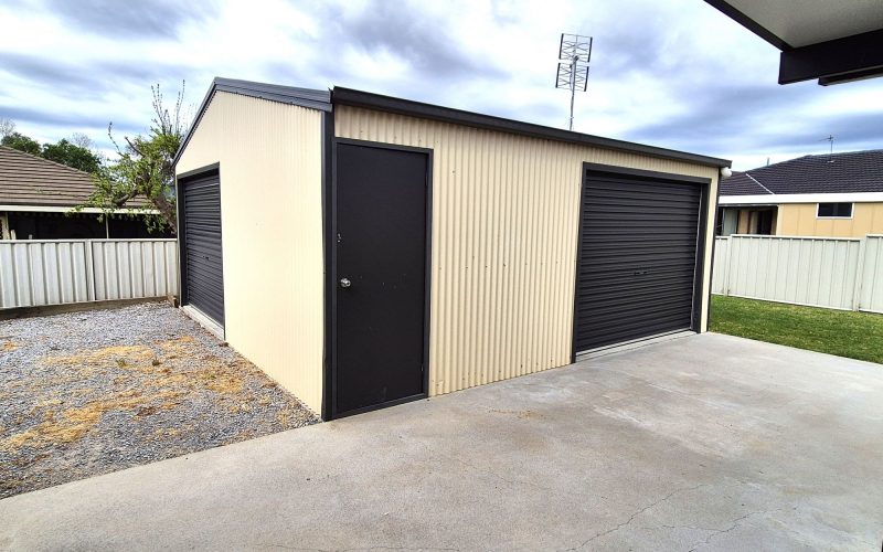 GREAT FAMILY HOME WITH ROOM FOR THE CARAVAN OR BOAT