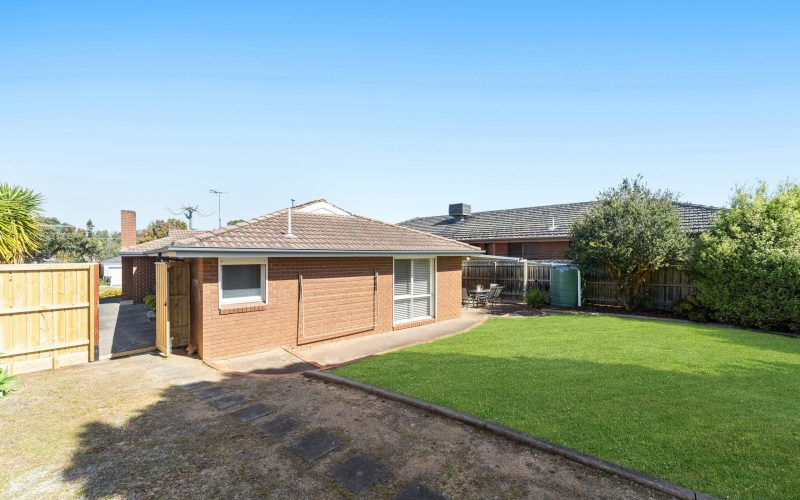 54 Ferndale Drive, Frankston