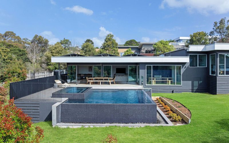4 Shona Place