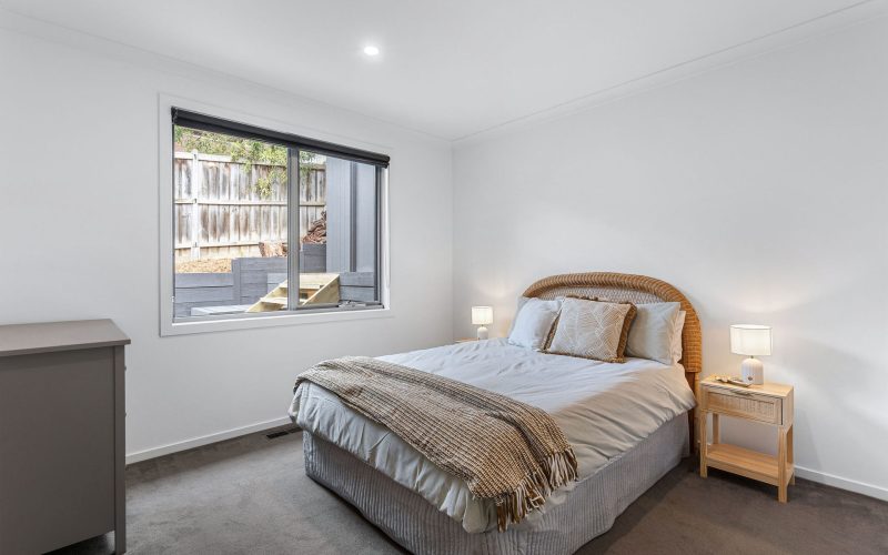 4 Shona Place
