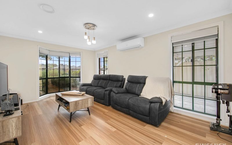 Stylishly Renovated Family Living In A Peaceful Court Location!