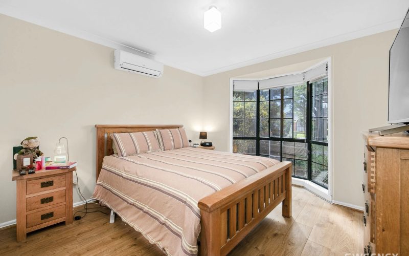 Stylishly Renovated Family Living In A Peaceful Court Location!