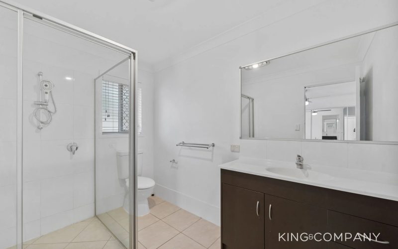 32 Grand Terrace Waterford QLD