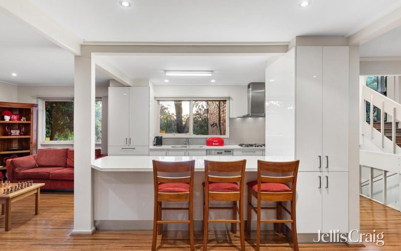 19 Edwards Street, Lower Plenty