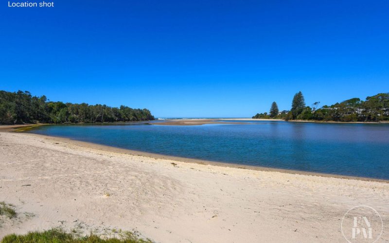 1/11 Banjora Place, Lake Cathie NSW 2445