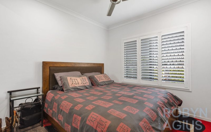 2 Treloar Place, Marian QLD 4753