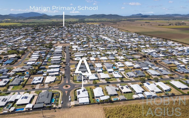 2 Treloar Place, Marian QLD 4753