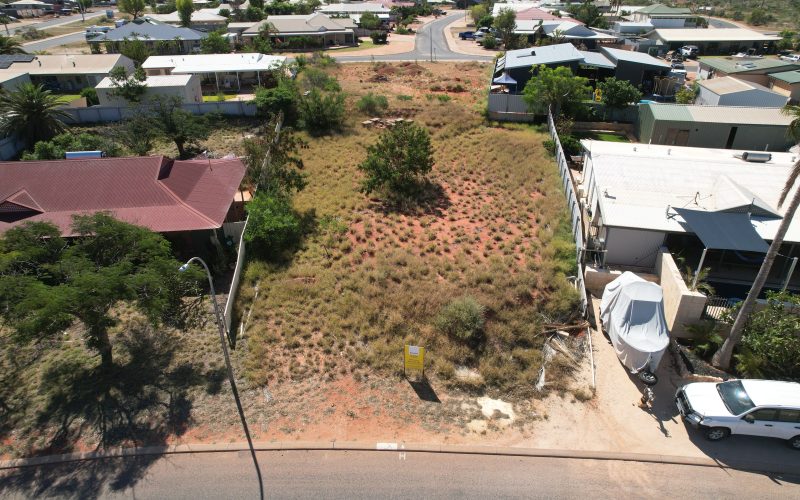 RARE VACANT LAND IN ESTABLISHED PART OF TOWN