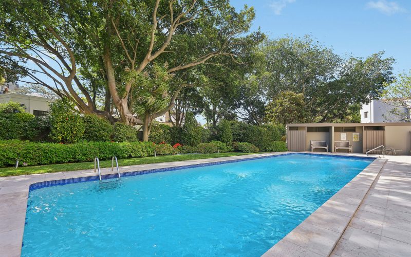 Secluded Lifestyle Retreat With Harbour Vista In Prestigious Address