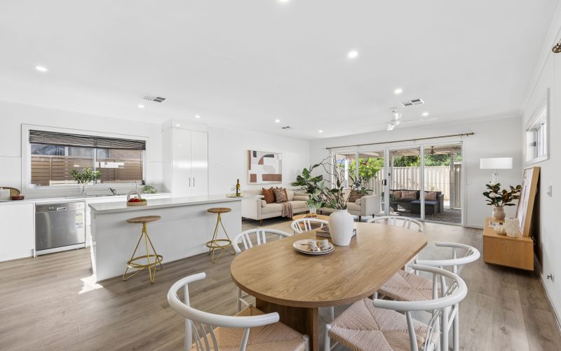 Effortless Modern Living in an Unbeatable Location
