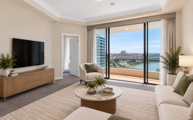 Prestigious Riverfront Living with Spectacular Story Bridge Views - 116sqm