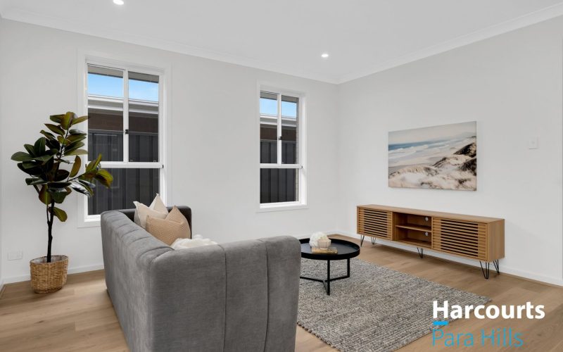 Where Modern Style Meets Easy Family Living Perfection in Gawler Belt: 4 Beds, 2 Baths, Pergola and