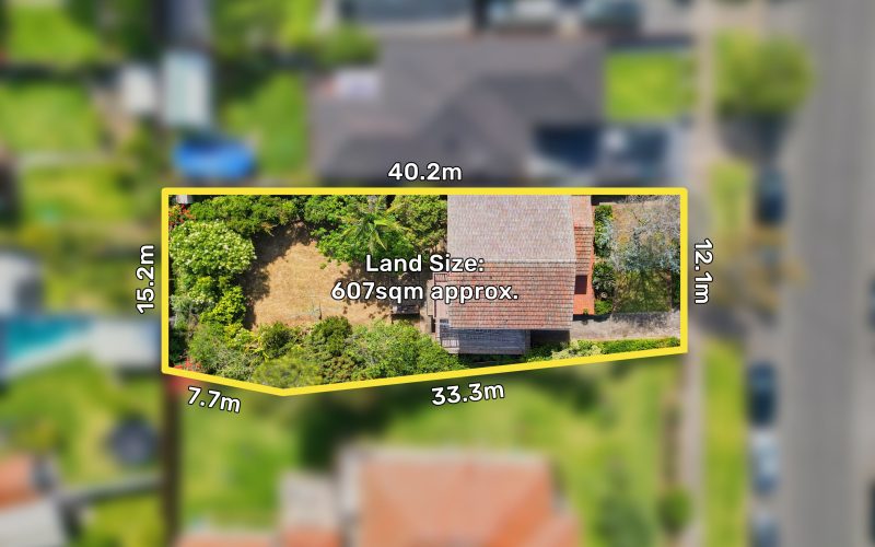 Exceptional Opportunity in a Tightly Held Mount Lewis Location