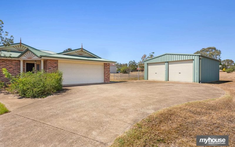 5 Katim Court, Cotswold Hills