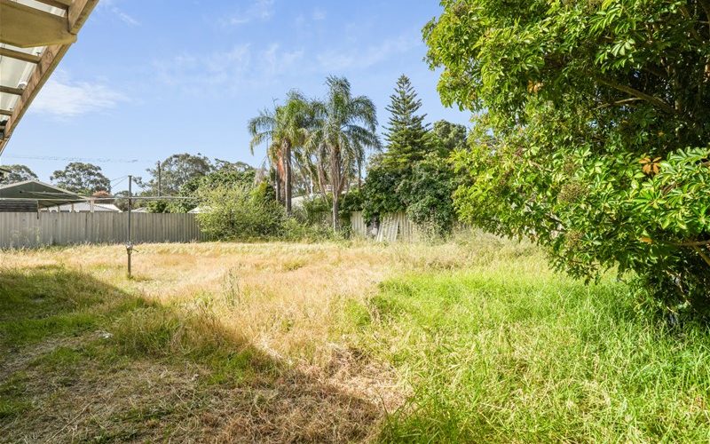 BIG BLOCK, BIG POTENTIAL, BRILLIANT LOCATION!