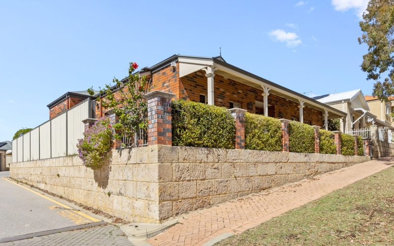 6 Wagtail Pass, Joondalup WA 6027