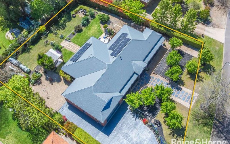 2 Alcheringa Court, Gisborne VIC