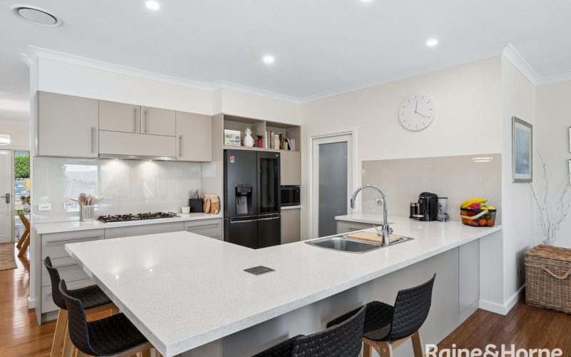 2 Alcheringa Court, Gisborne VIC