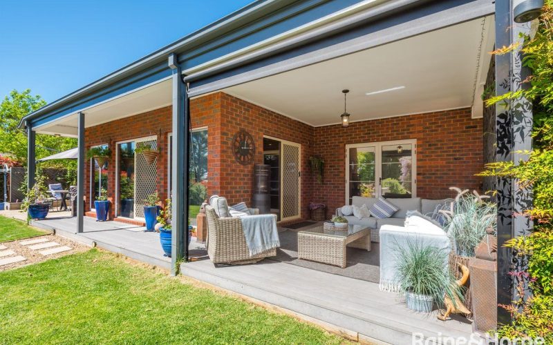 2 Alcheringa Court, Gisborne VIC