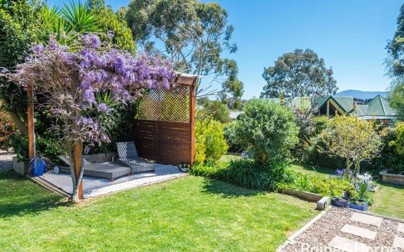 2 Alcheringa Court, Gisborne VIC