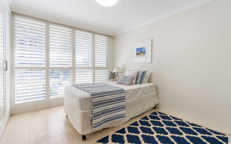 Stunning Beachfront Apartment in Blue Chip Main Beach - North Facing with Uninterrupted Ocean Views