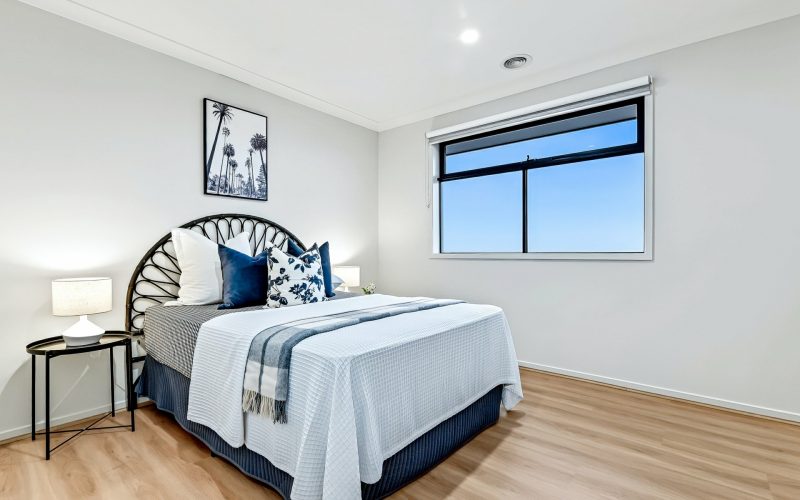 13 Maxwell Street, Officer South