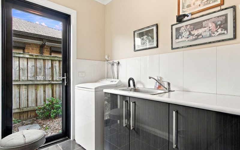13 Copperhead Court, Newborough VIC 3825