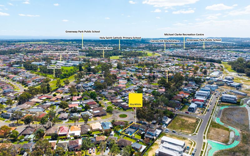 Spacious Family Living in the Heart of Horningsea Park