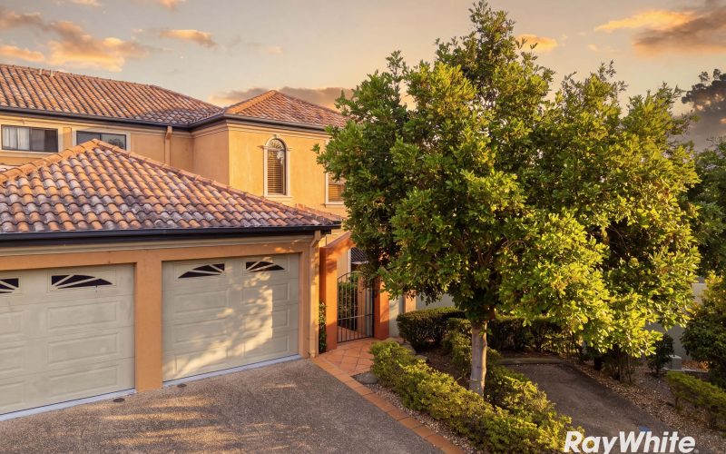 Sunnybank Hills State School Catchment | Move-In Ready with Resort-Style Facilities