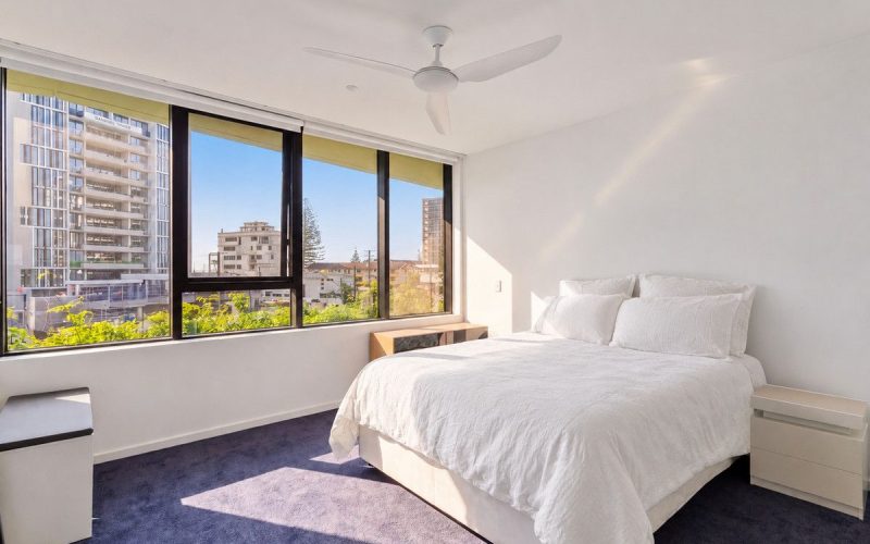 100m from THE BEACH - EXPERIENCE QUINTESSENTIAL COASTAL LIVING