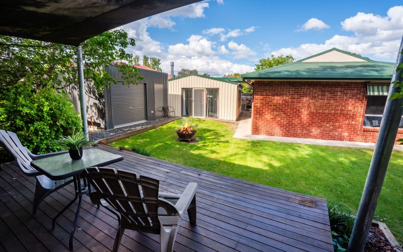 A Peaceful Family Retreat With More Than Meets the Eye