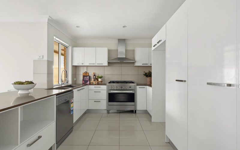 17 Forest Hills Court