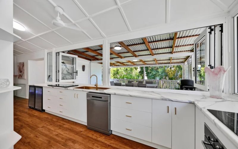 45 Ford Street Hermit Park QLD 4812