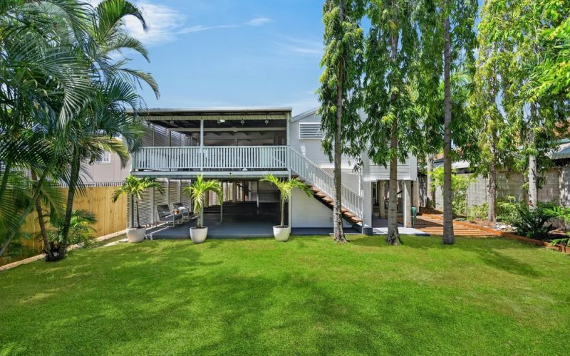 45 Ford Street Hermit Park QLD 4812