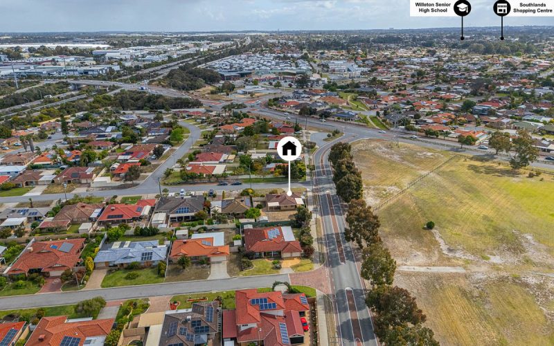 BIG CORNER BLOCK, R20 ZONING & EXCITING FUTURE POTENTIAL