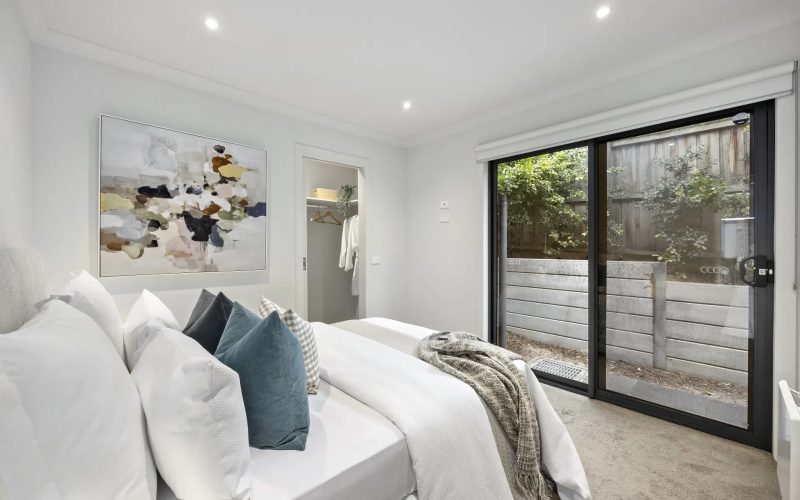 4/76 Collins Street, Mentone