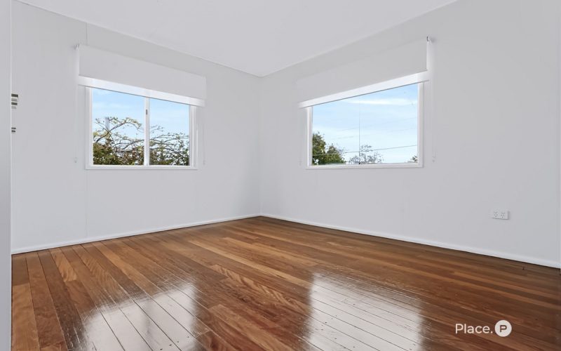 Charming Family Friendly Home - Corner block!