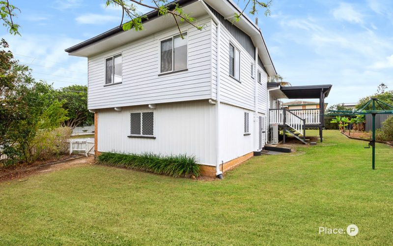 Charming Family Friendly Home - Corner block!