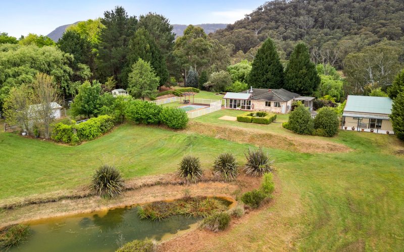 SPACE TO BREATHE AND ROOM TO DREAM WHEN YOU ESCAPE TO LITTLE HARTLEY