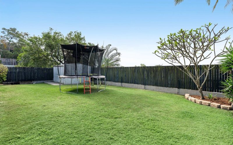 Space to Play and Single-Level Ease on 743sqm