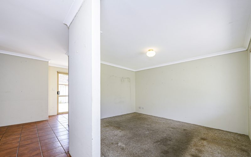 13/11 Firetail Place, Kenwick