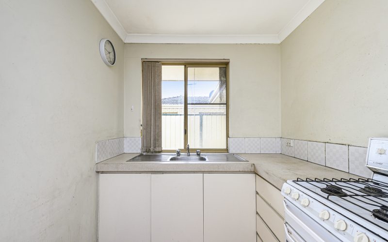 13/11 Firetail Place, Kenwick