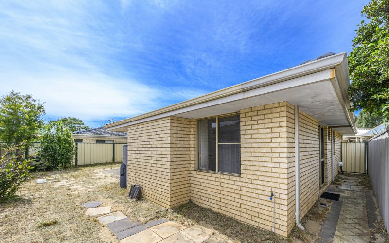 13/11 Firetail Place, Kenwick