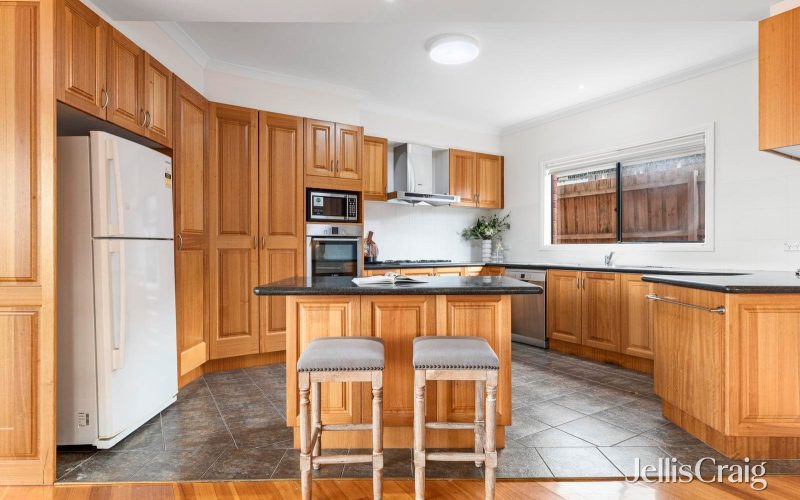 5 Alimar Road, Glen Waverley