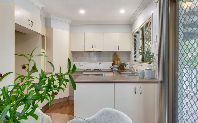 Inviting Family Comfort in Idyllic Mt Coot-Tha Setting