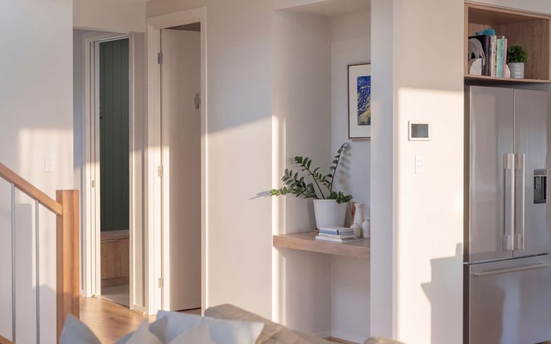 A Home That Sets Its Own Standard